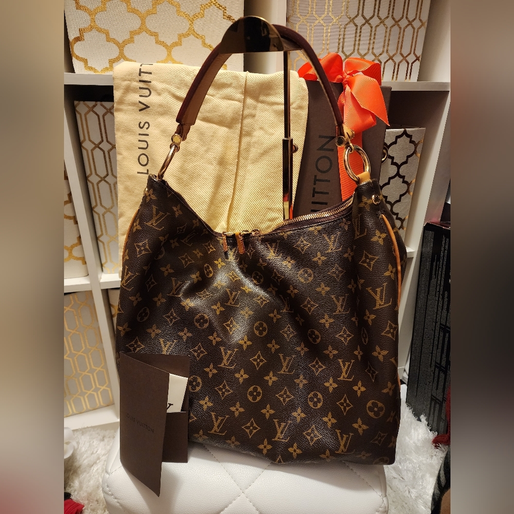 Retired LV Sully MM